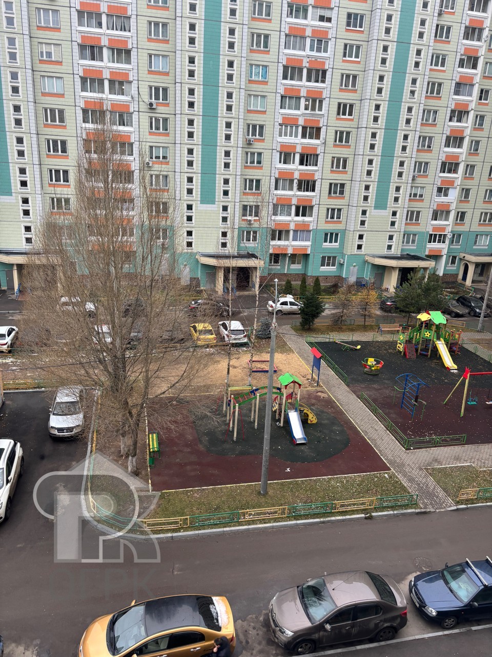 Купить 4-комнатную квартиру, №384519