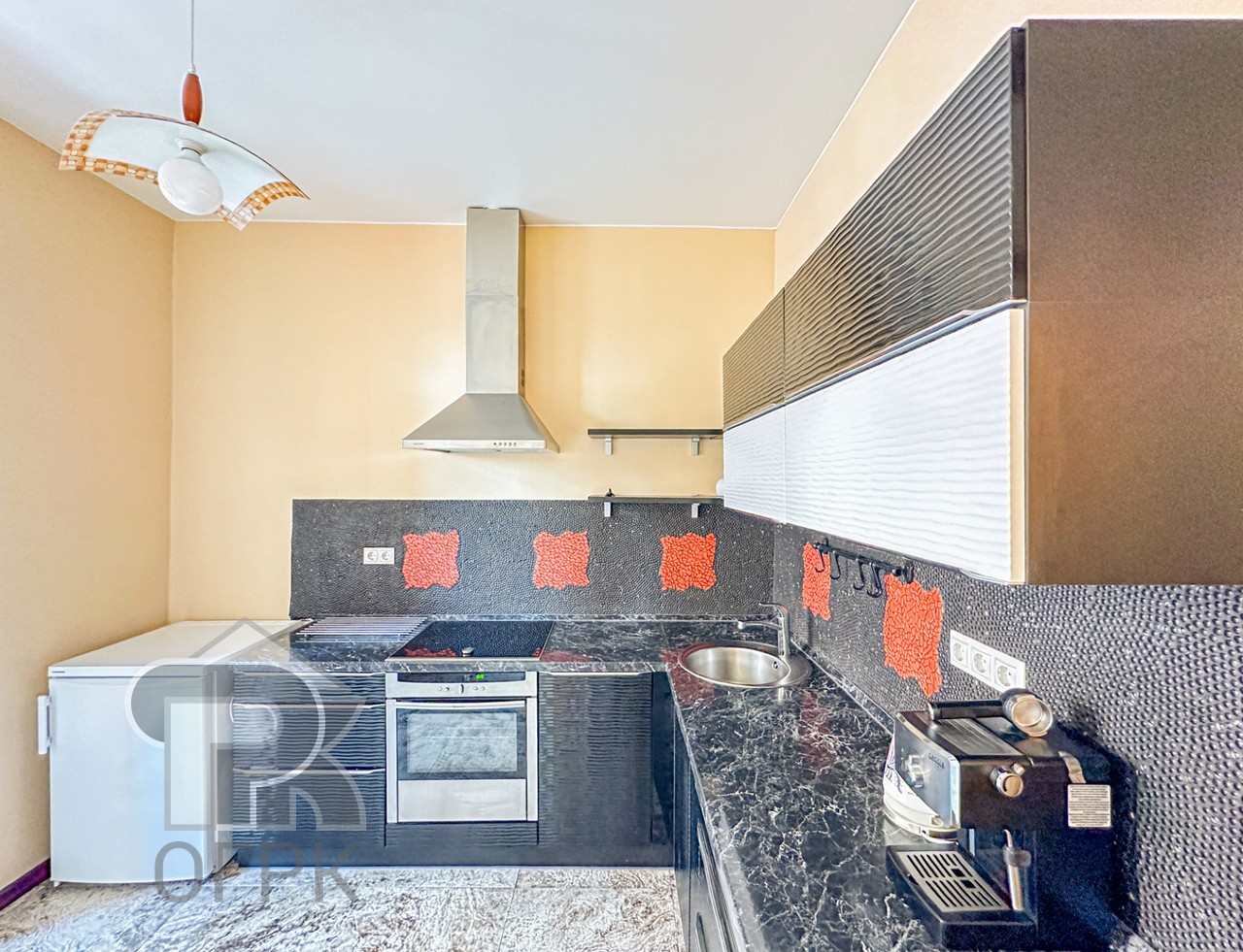 Купить 3-комнатную квартиру, №376721