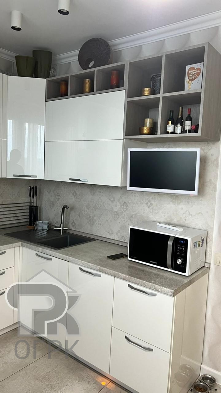 Купить 2-комнатную квартиру, №360475