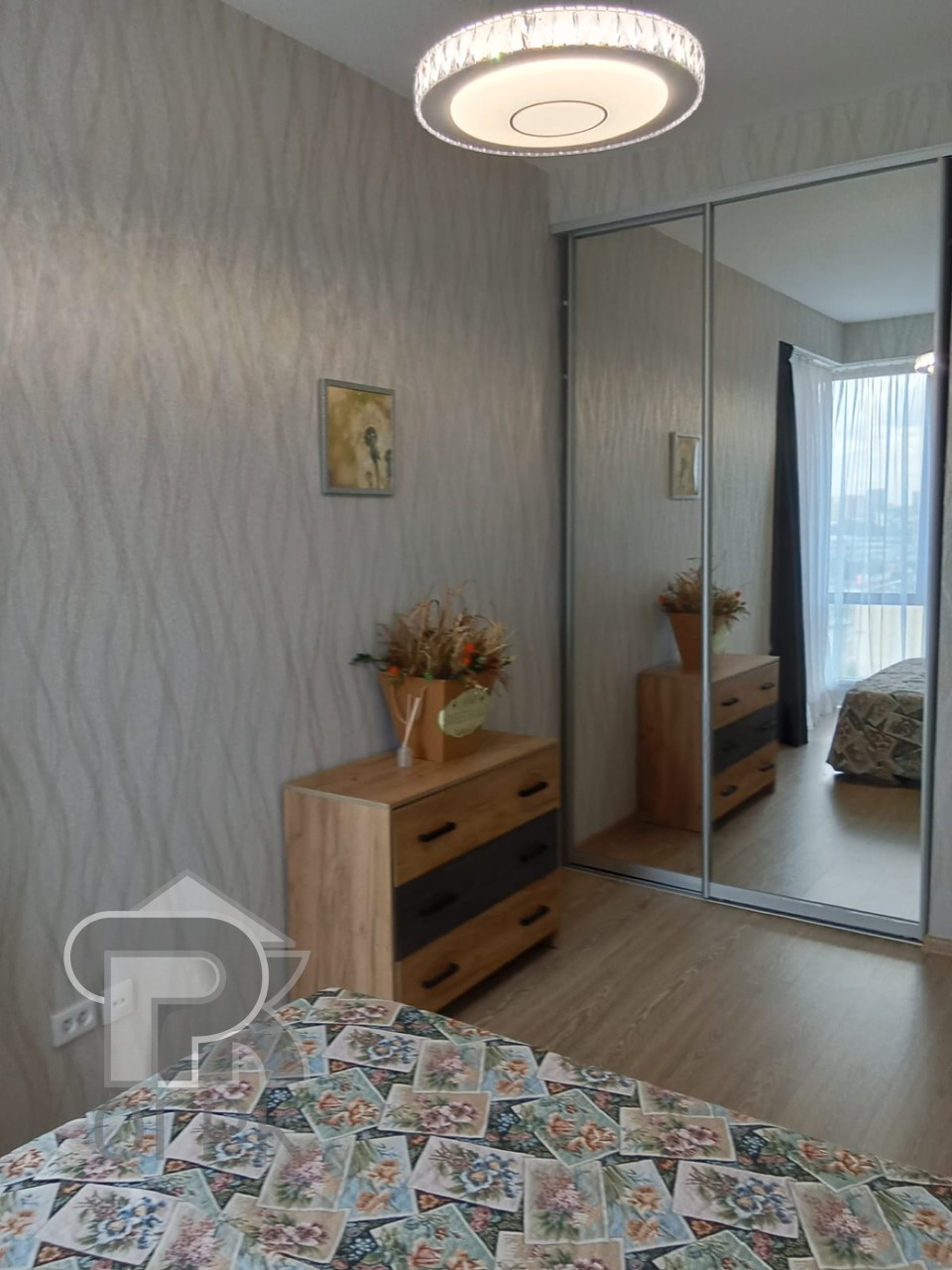 Купить 1-комнатную квартиру, №387315