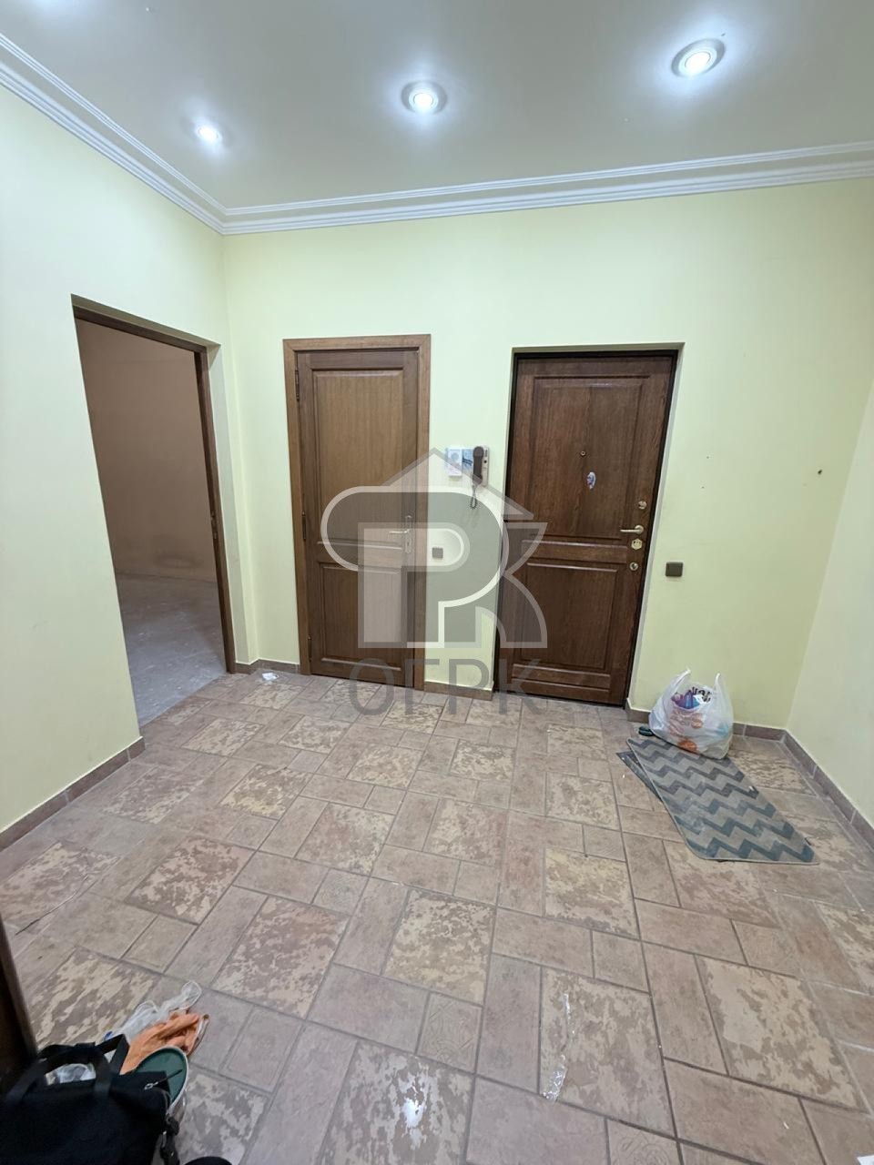 Купить 3-комнатную квартиру, №387805