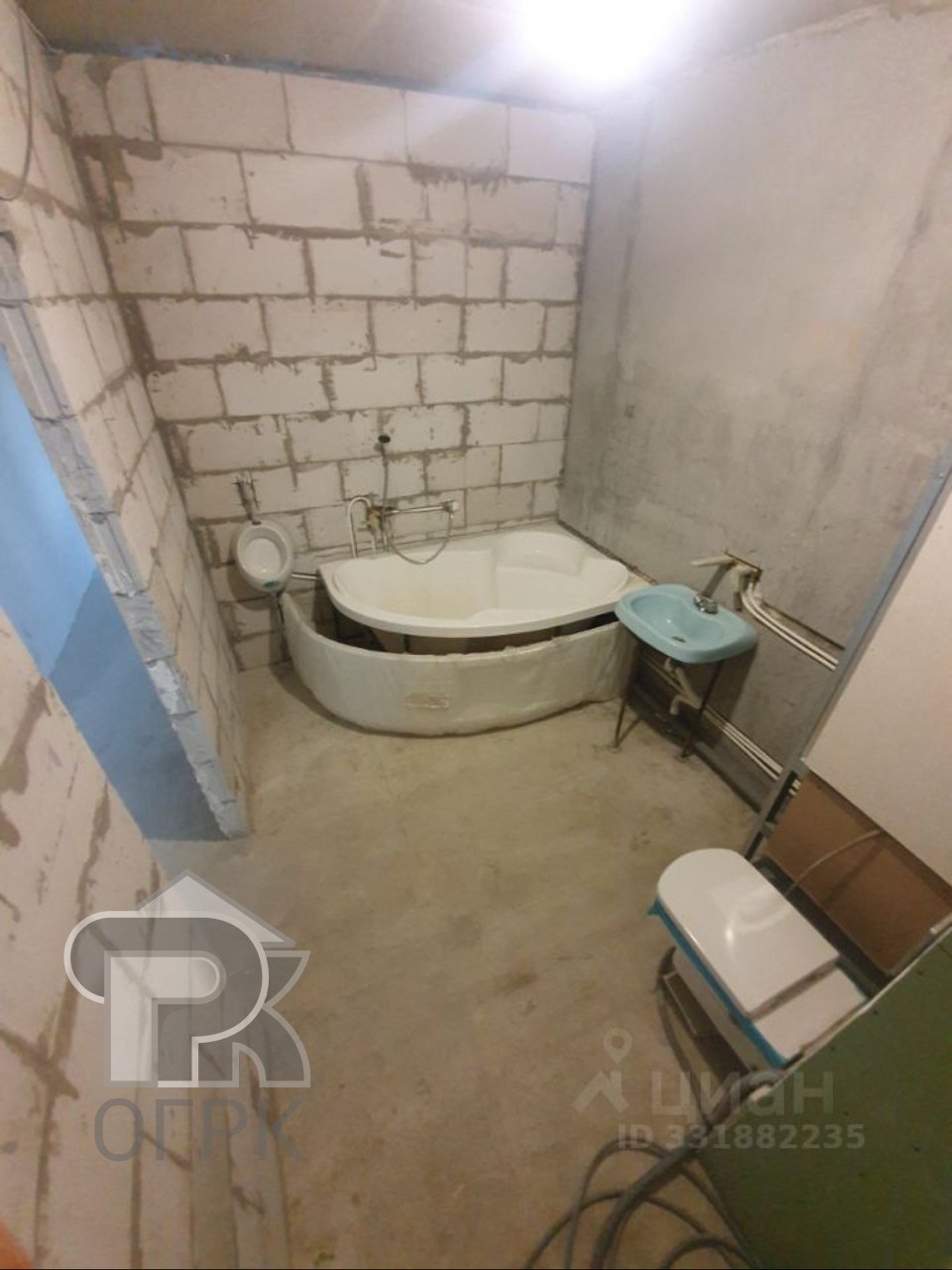 Купить 3-комнатную квартиру, №390932