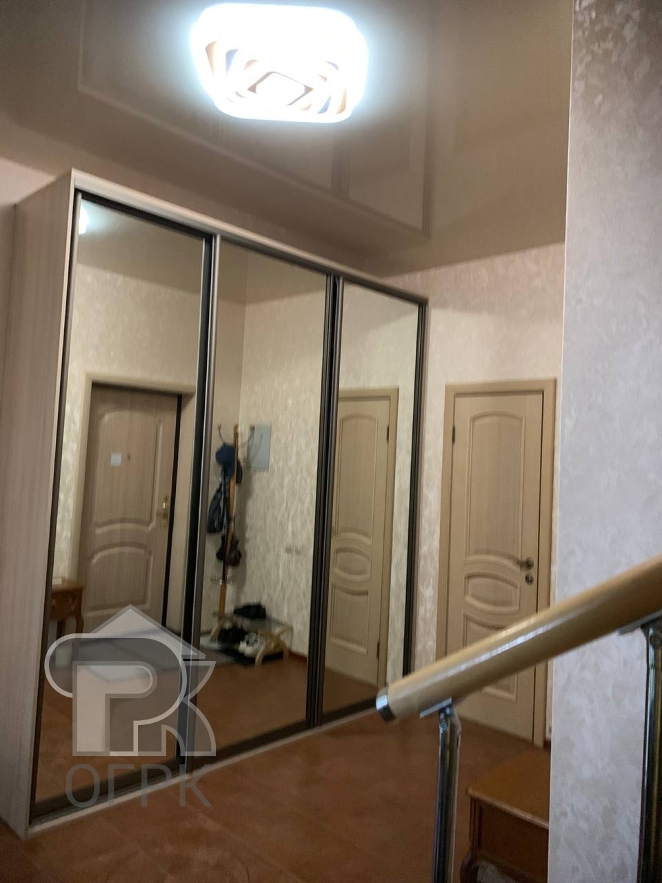 Купить 4-комнатную квартиру, №389661