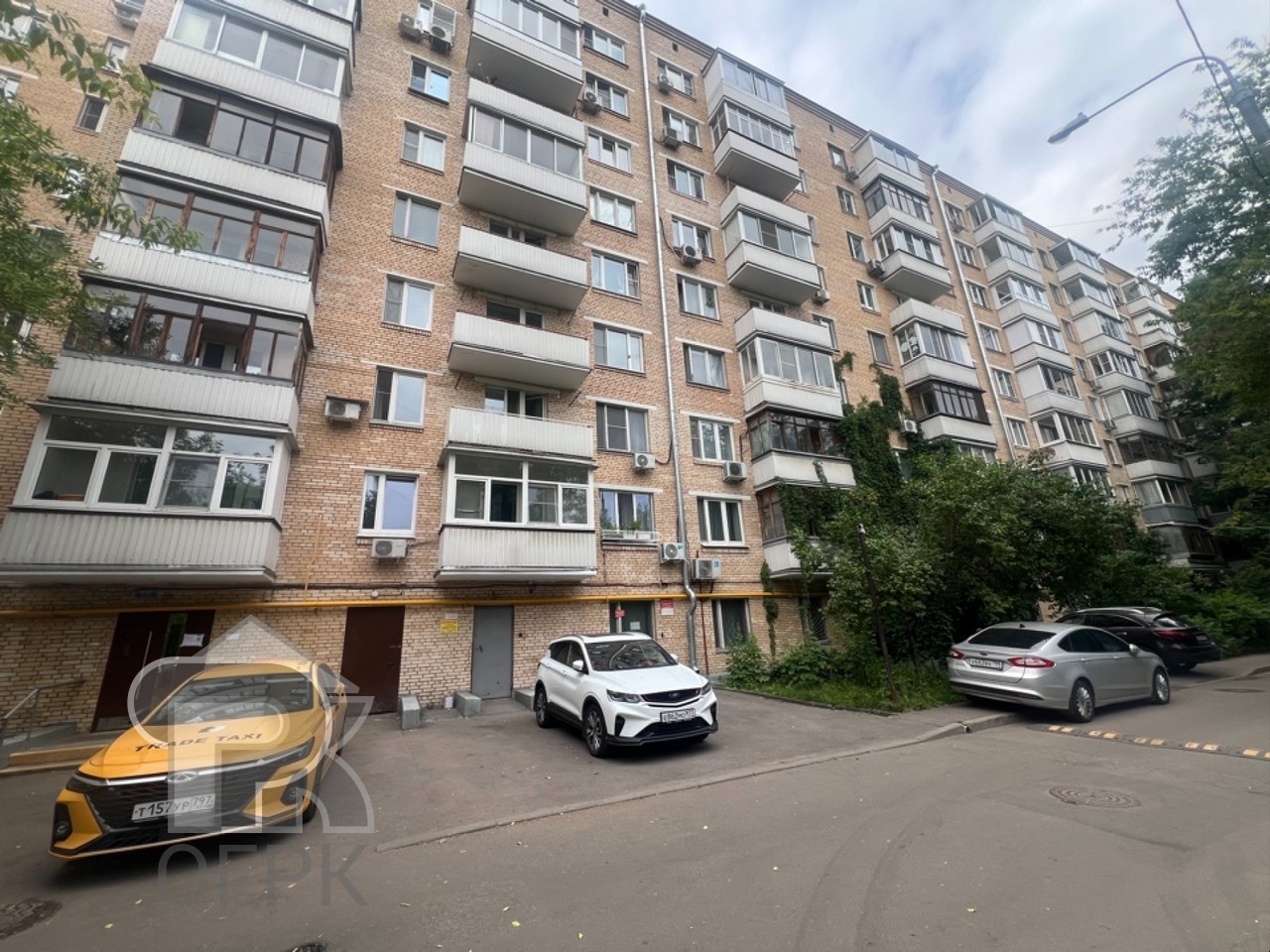Купить 4-комнатную квартиру, №390624