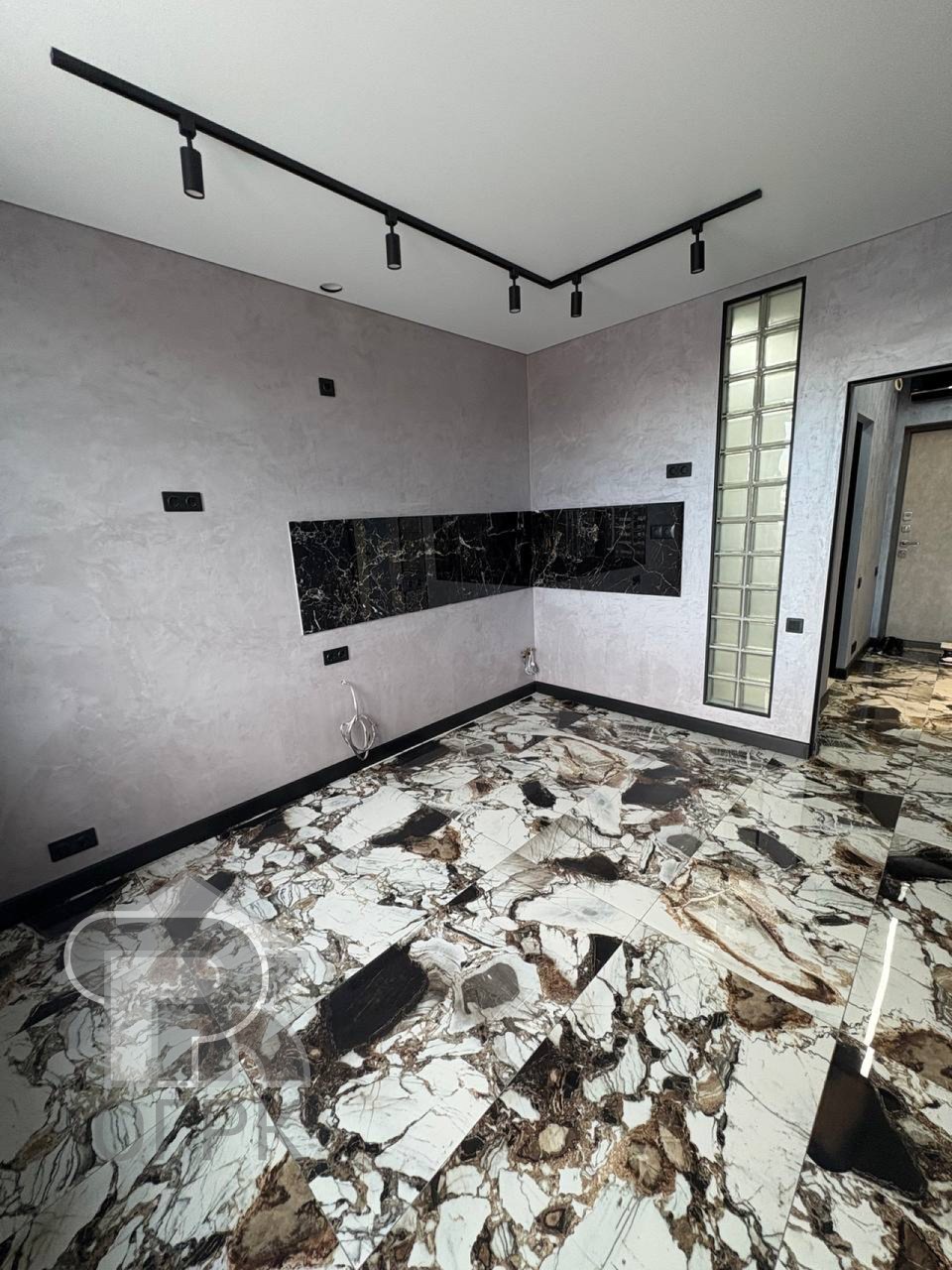 Купить 1-комнатную квартиру, №387843