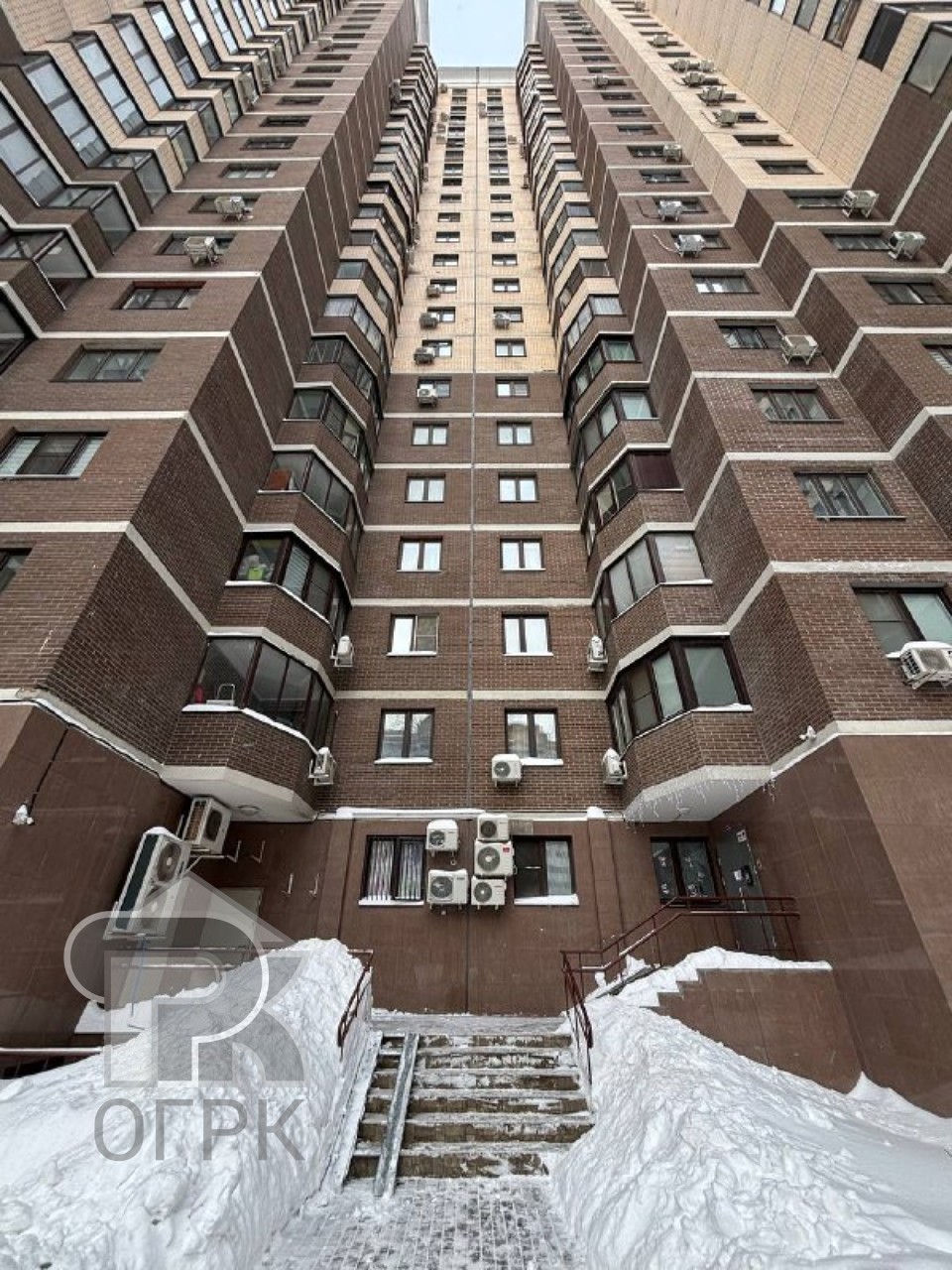 Купить 4-комнатную квартиру, №388511