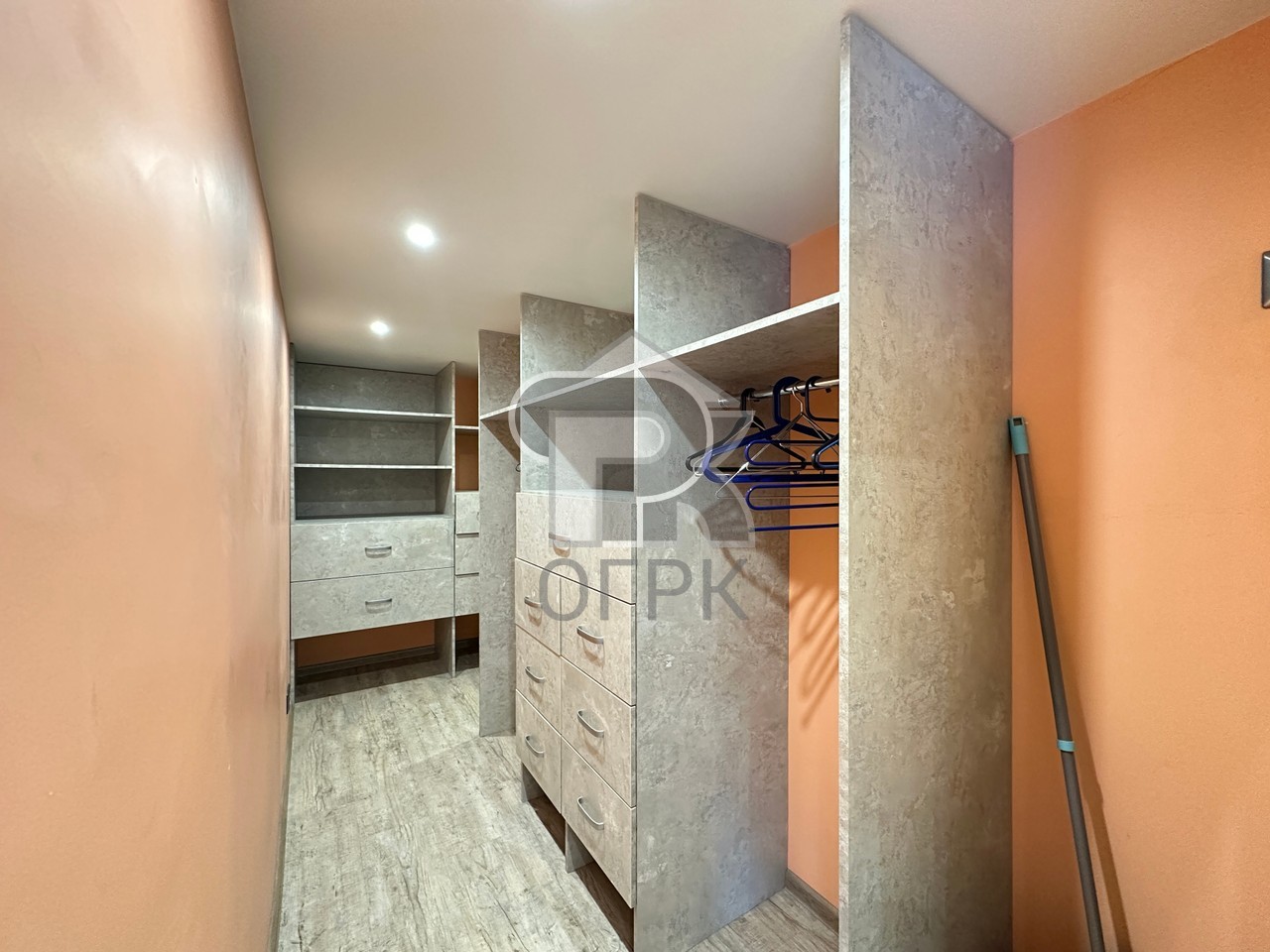 Купить 2-комнатную квартиру, №388533