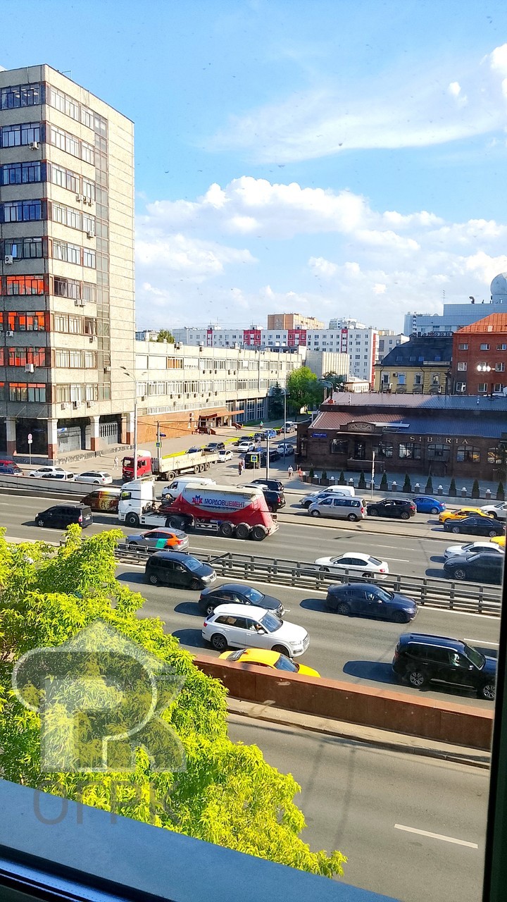Купить 3-комнатную квартиру, №390759