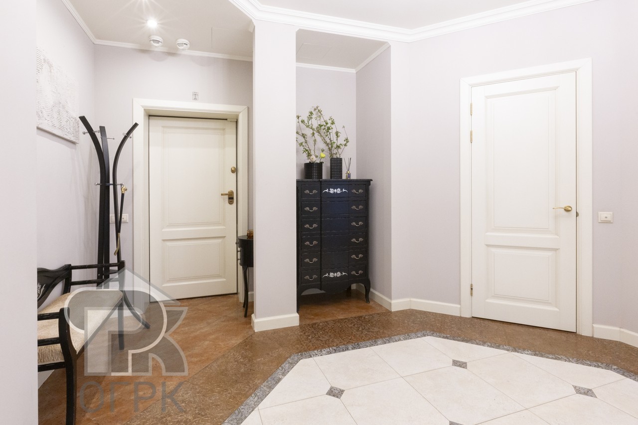 Купить 4-комнатную квартиру, №387262