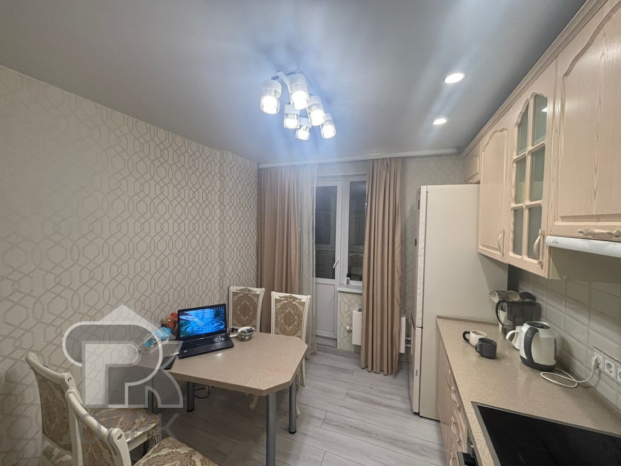 Купить 1-комнатную квартиру, №387774