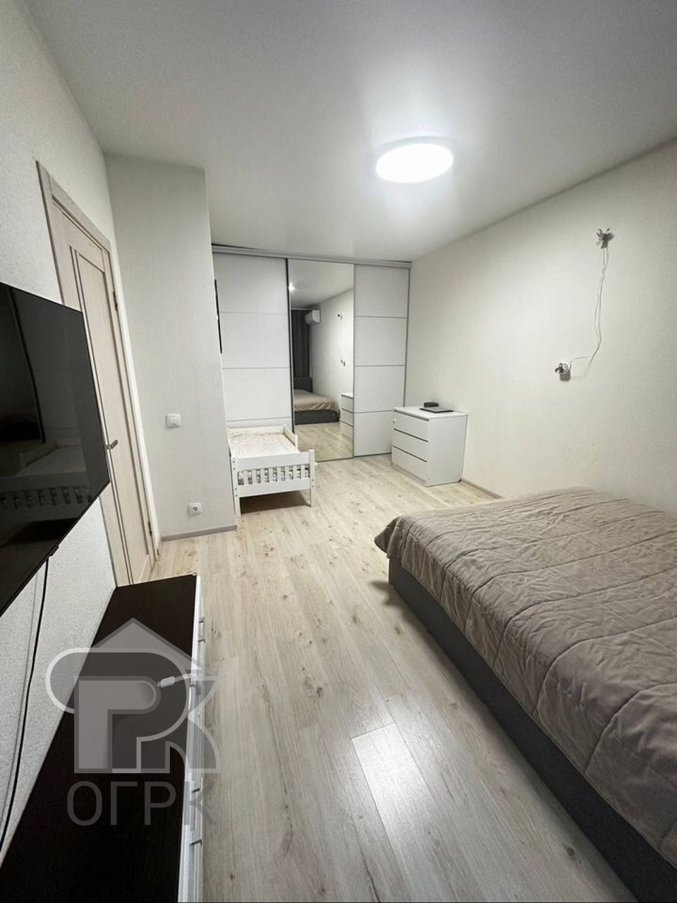 Купить 1-комнатную квартиру, №387650