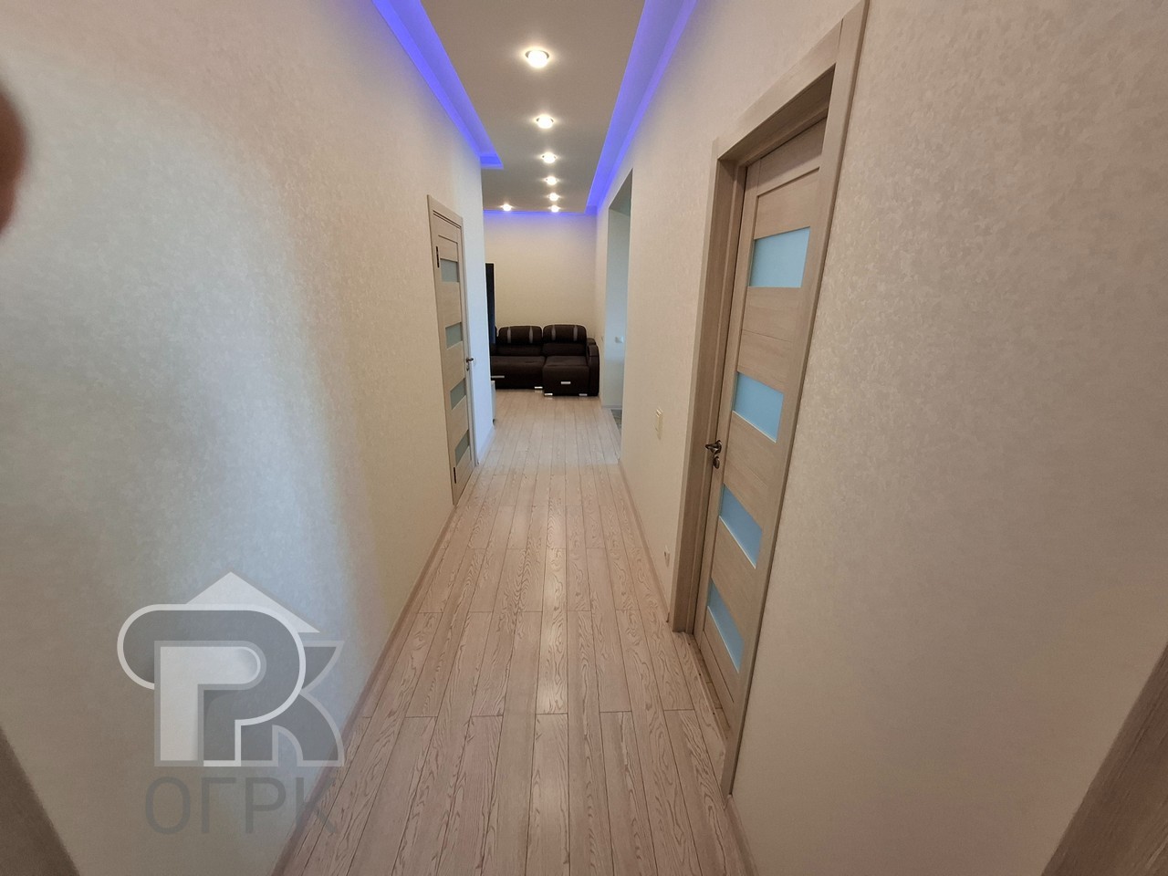 Купить 2-комнатную квартиру, №389045