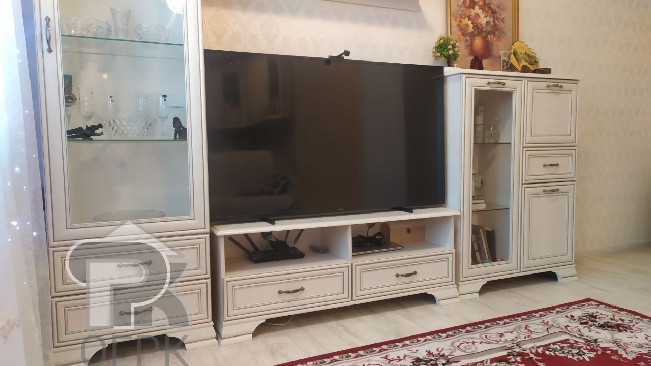 Купить 7-комнатную квартиру, №388192