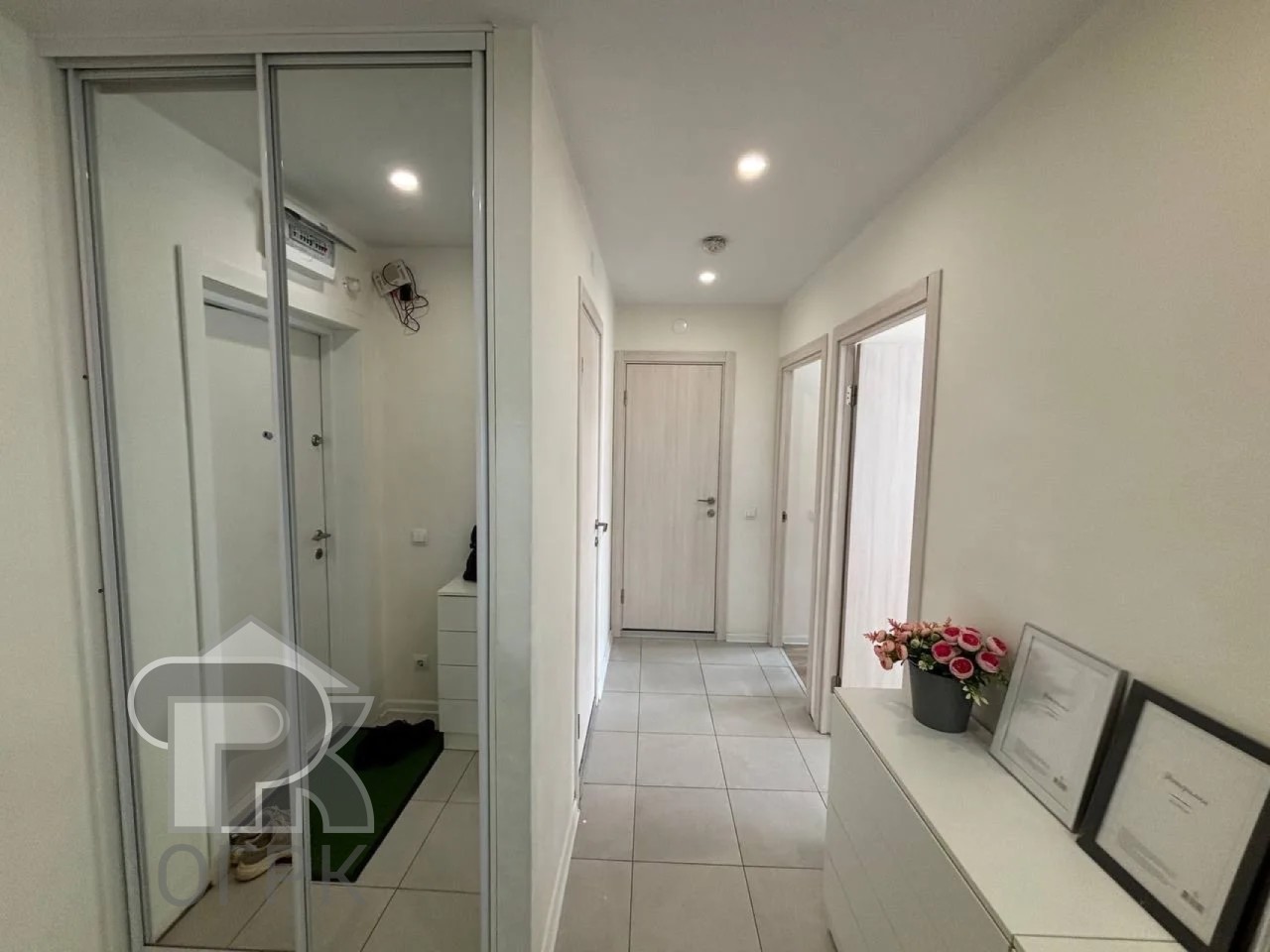 Купить 2-комнатную квартиру, №388917