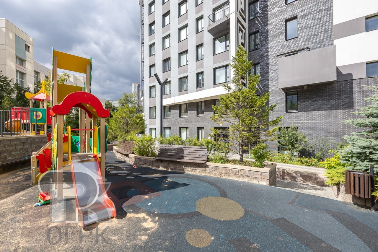 Купить 3-комнатную квартиру, №387399