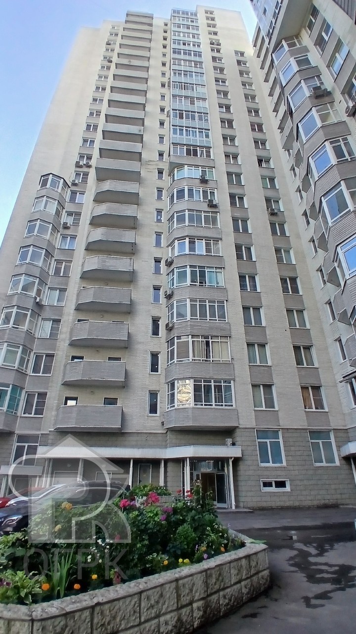 Купить 3-комнатную квартиру, №386485