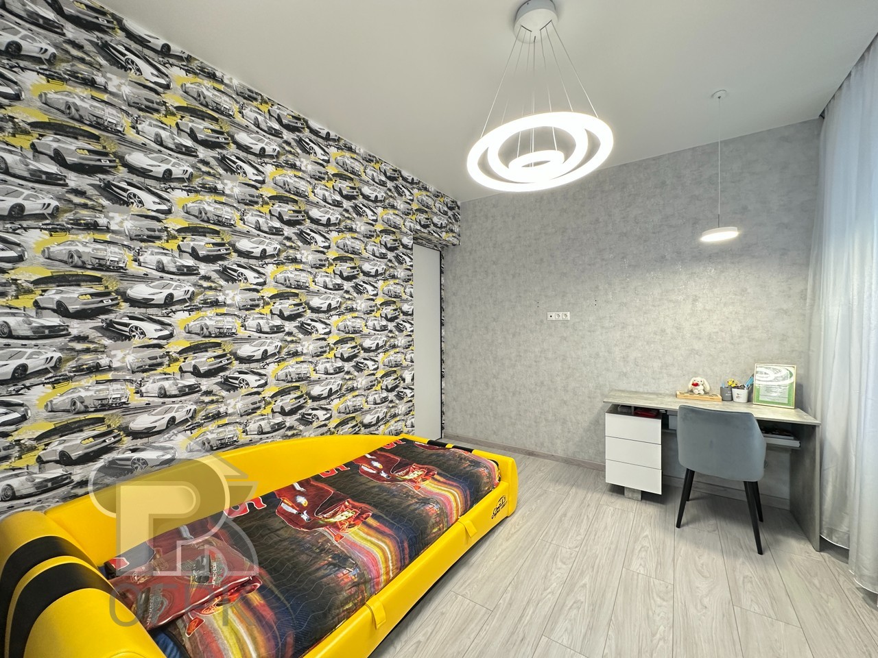 Купить 3-комнатную квартиру, №387799