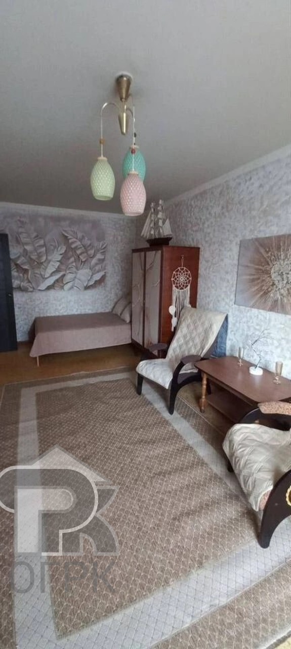 Купить 1-комнатную квартиру, №392396