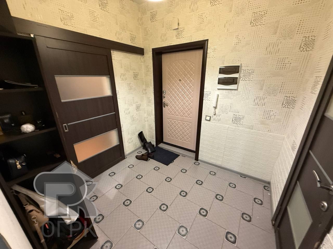 Купить 1-комнатную квартиру, №388397