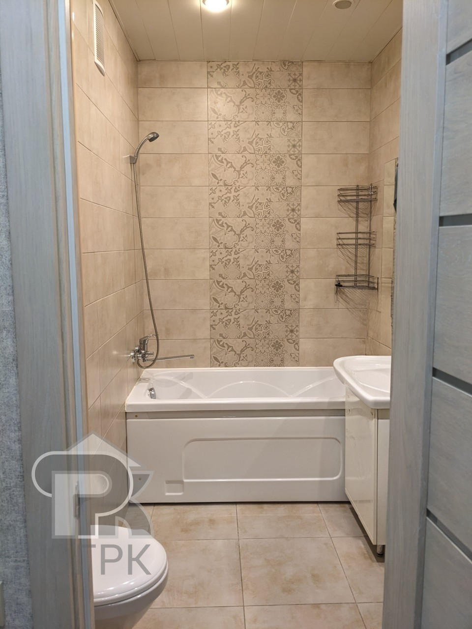 Купить 7-комнатную квартиру, №389179