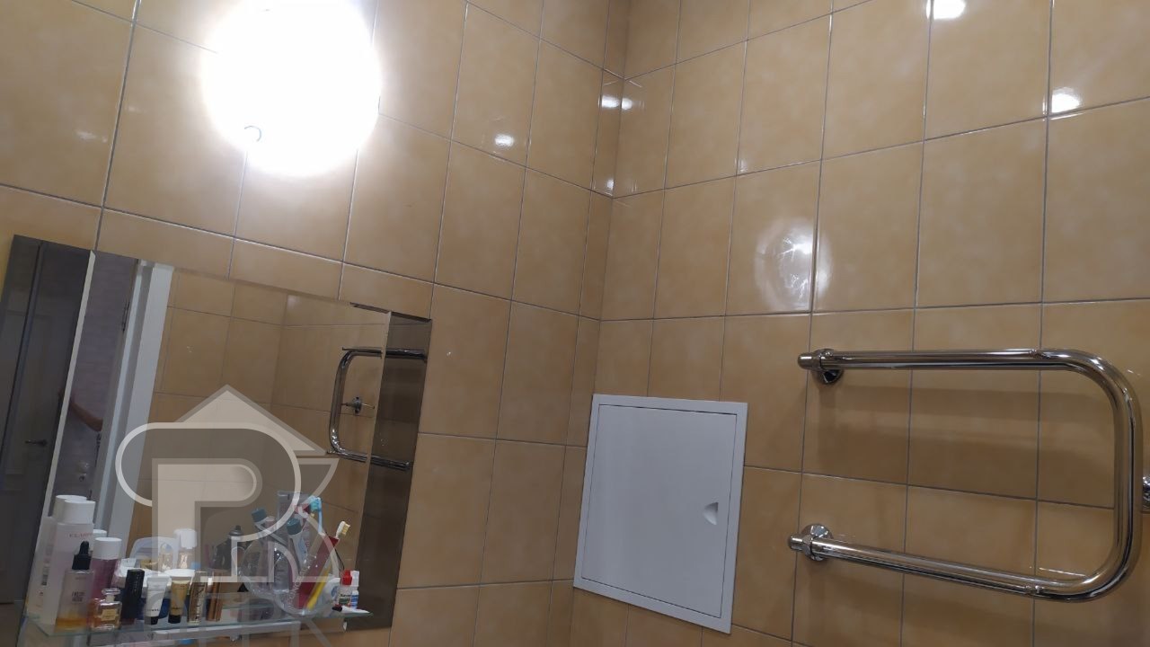 Купить 7-комнатную квартиру, №388192