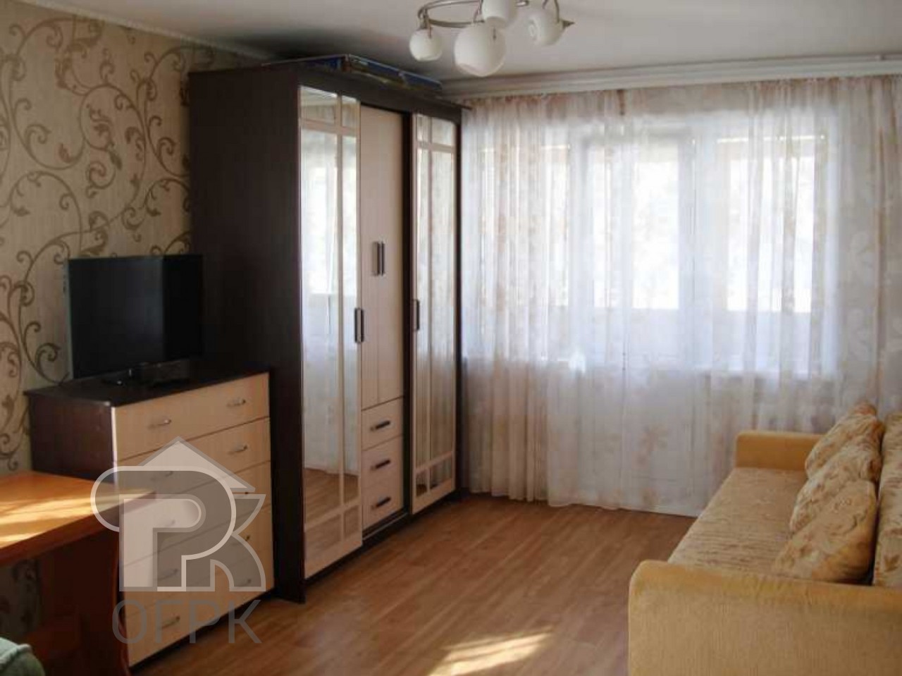 Однокомнатная квартира в саратове купить недорого. Шибанкова 2 Наро-Фоминск. Комната обычная. Квартира обычная. Фото обычных квартир.