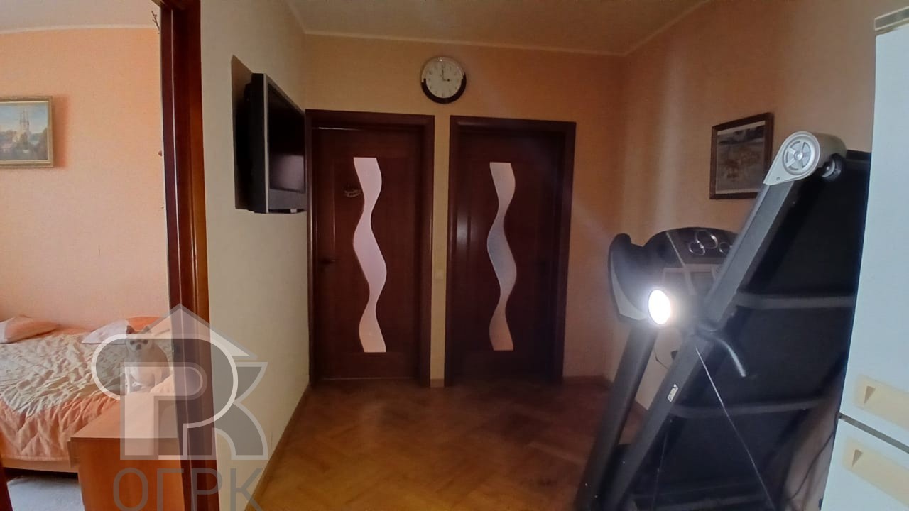 Купить 3-комнатную квартиру, №385768