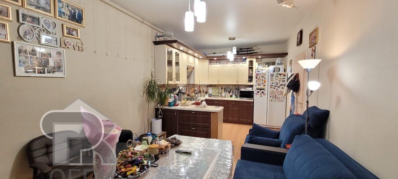 Купить 3-комнатную квартиру, №387594