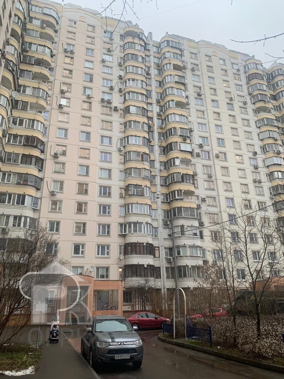 Купить 4-комнатную квартиру, №387922