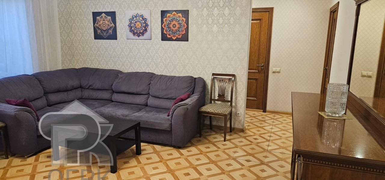 Купить 3-комнатную квартиру, №386445