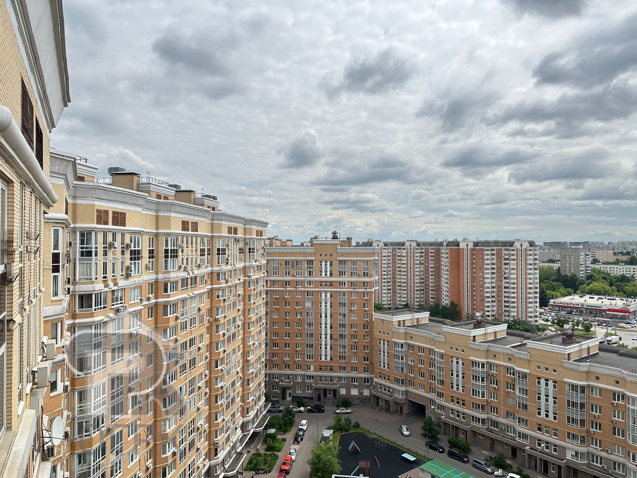 Купить 2-комнатную квартиру, №345944