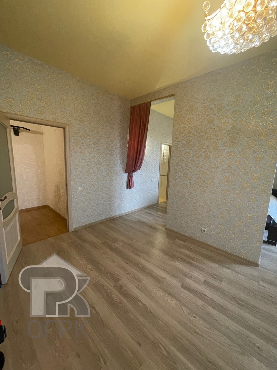 Купить 4-комнатную квартиру, №389661