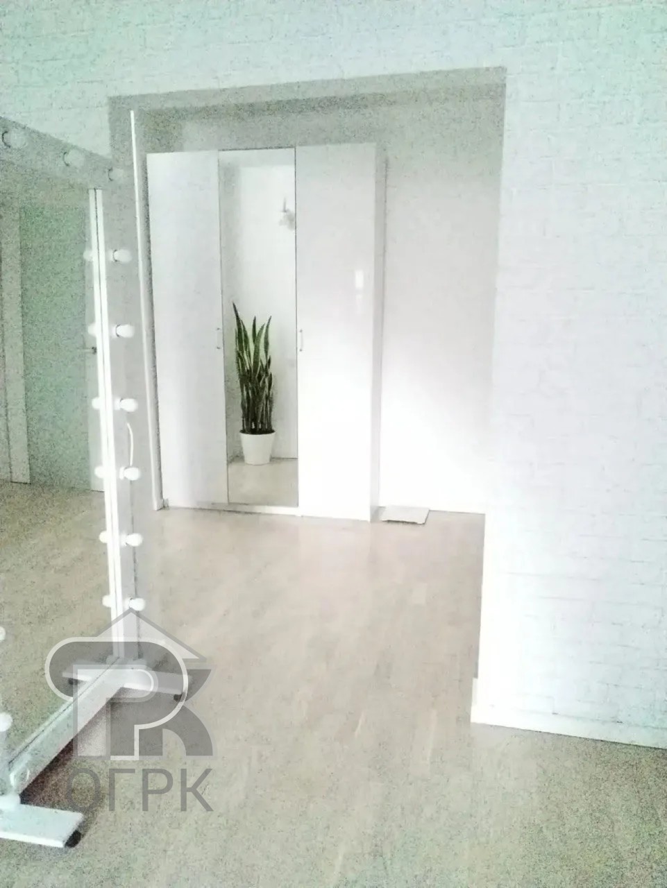 Купить 3-комнатную квартиру, №389007