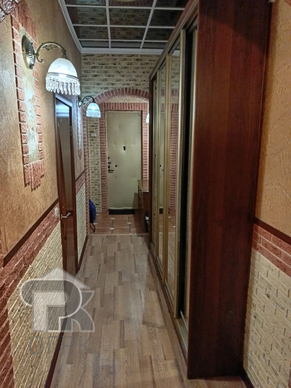 Купить 3-комнатную квартиру, №387499