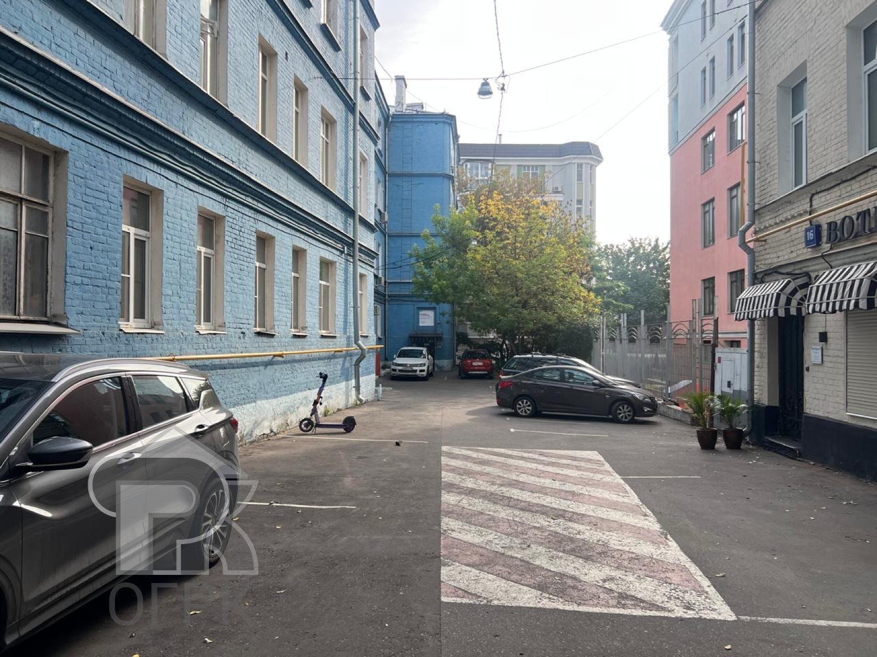 Купить 4-комнатную квартиру, №386660