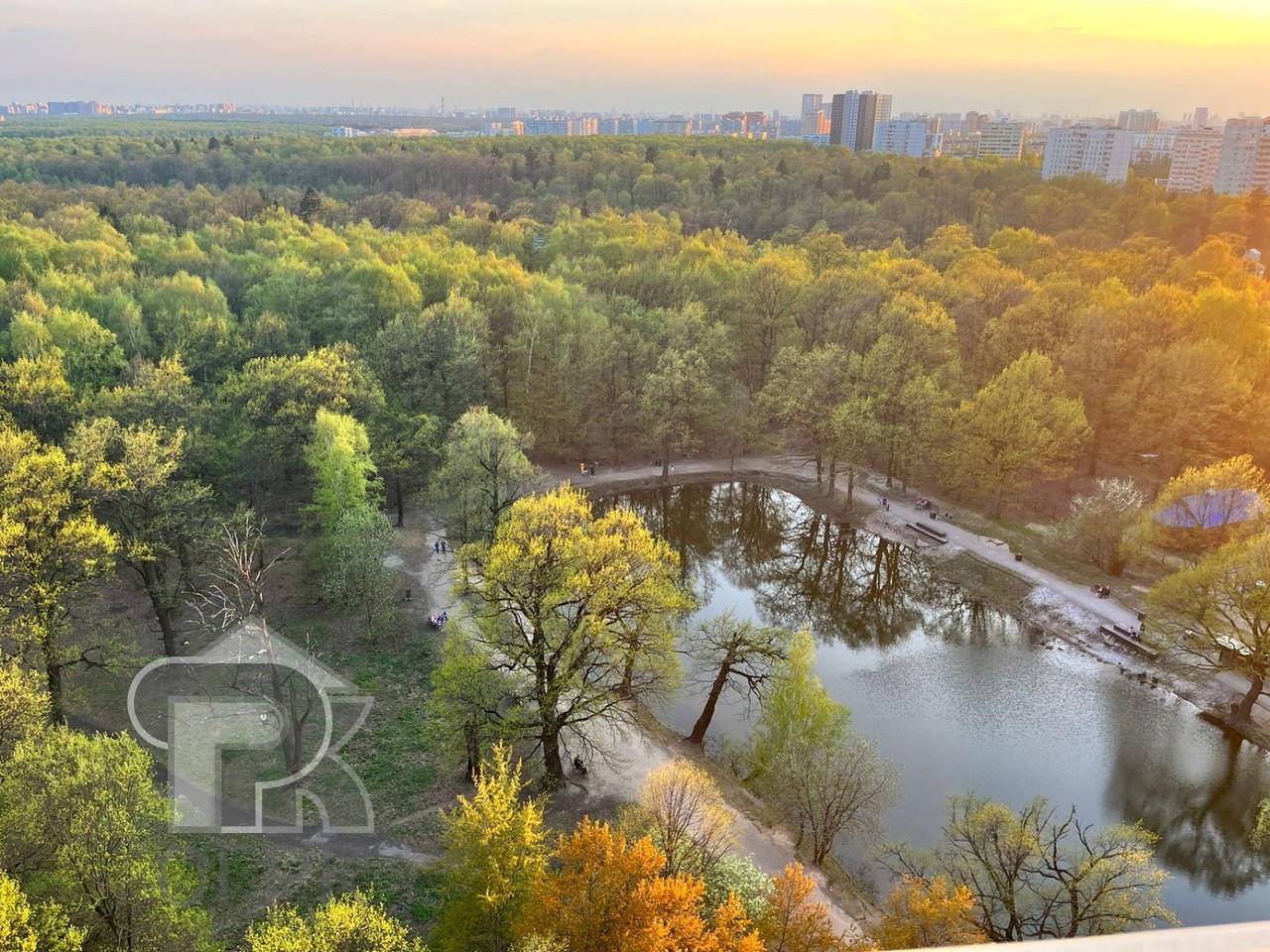 Купить 1-комнатную квартиру, №370729