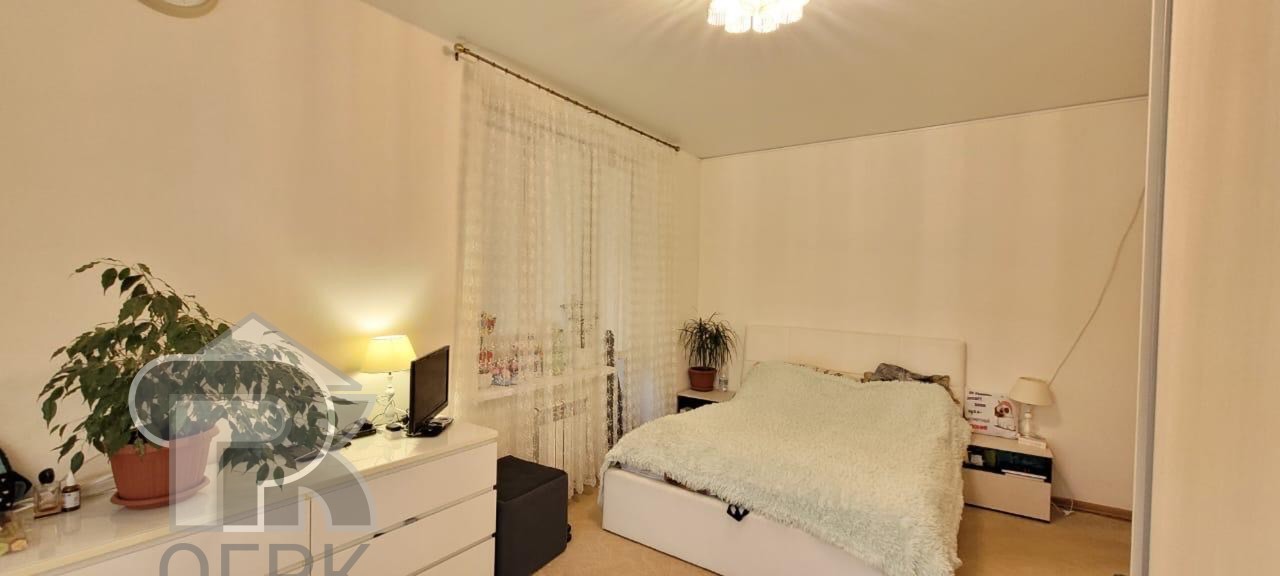 Купить 3-комнатную квартиру, №387594