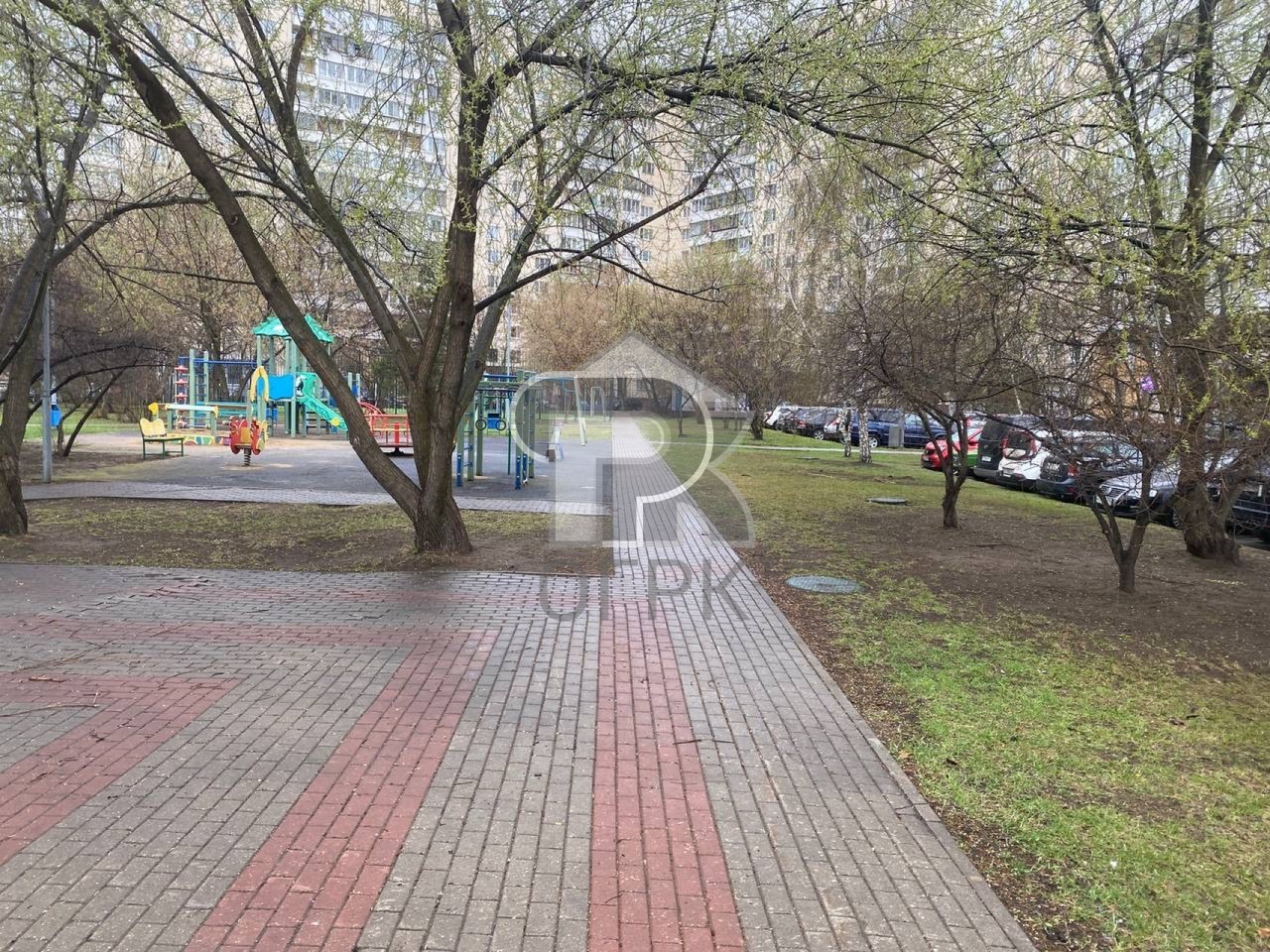 Купить 4-комнатную квартиру, №389267