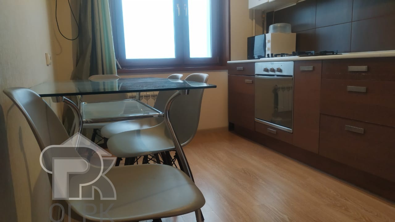 Купить 3-комнатную квартиру, №387300