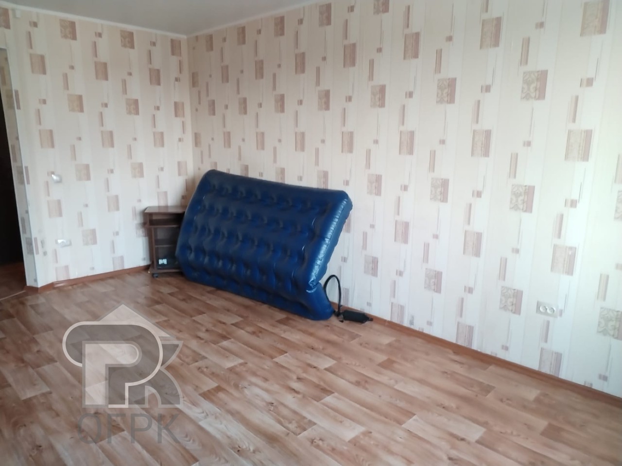Купить 1-комнатную квартиру, №383739