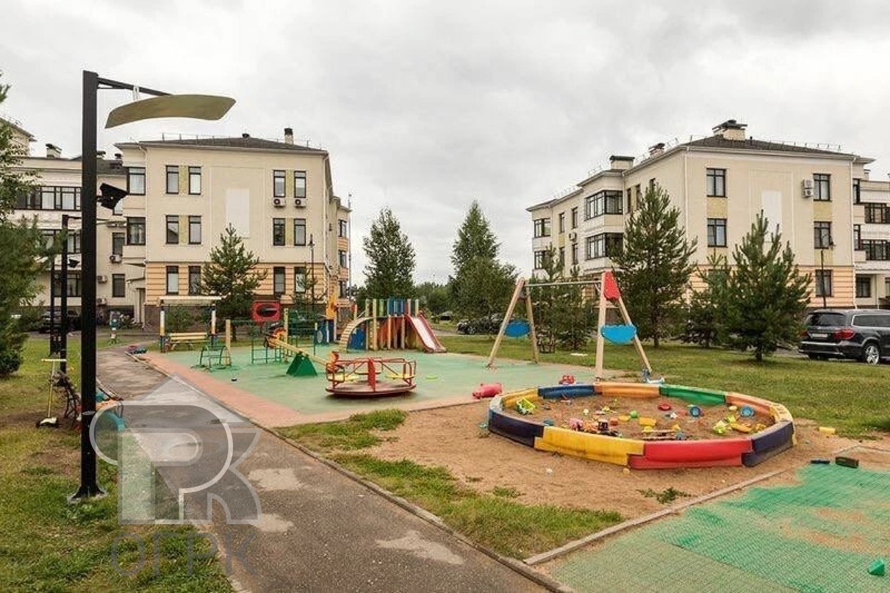 Купить 4-комнатную квартиру, №390885