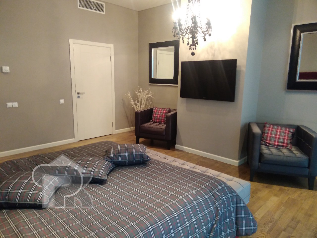 Купить 1-комнатную квартиру, №309075