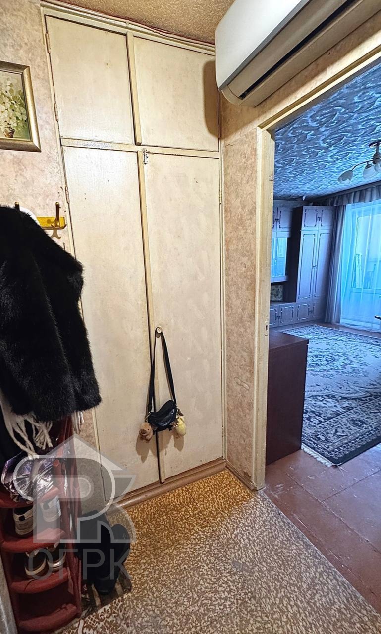 Купить 1-комнатную квартиру, №388381