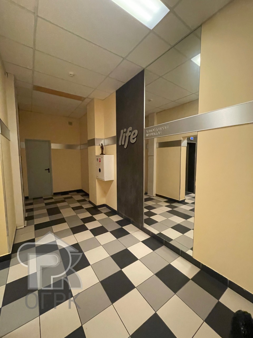 Купить 3-комнатную квартиру, №387870