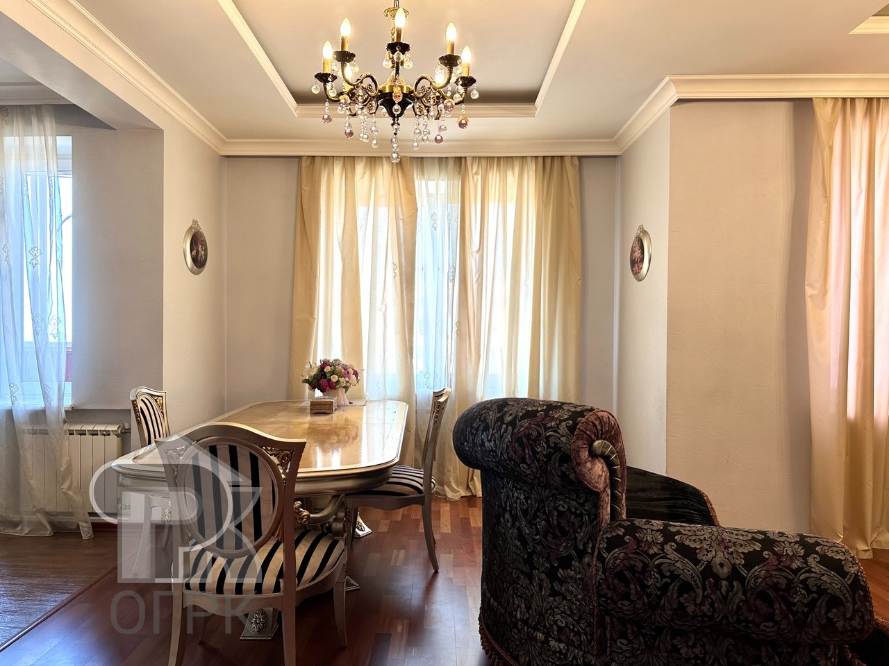 Купить 4-комнатную квартиру, №387992