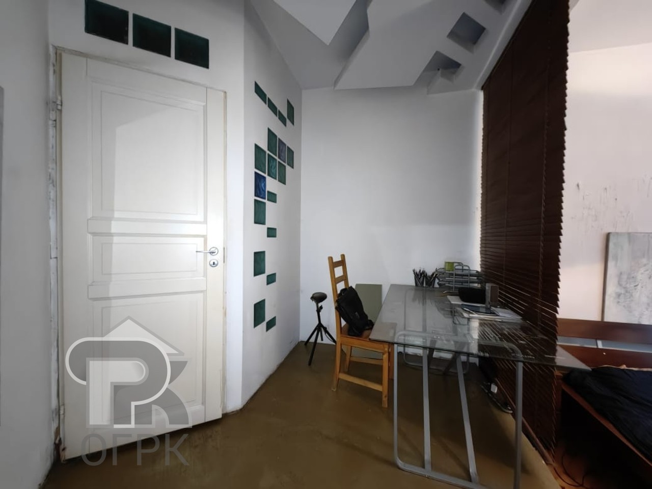 Купить 4-комнатную квартиру, №386857