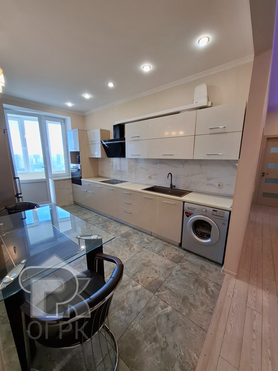 Купить 2-комнатную квартиру, №389045