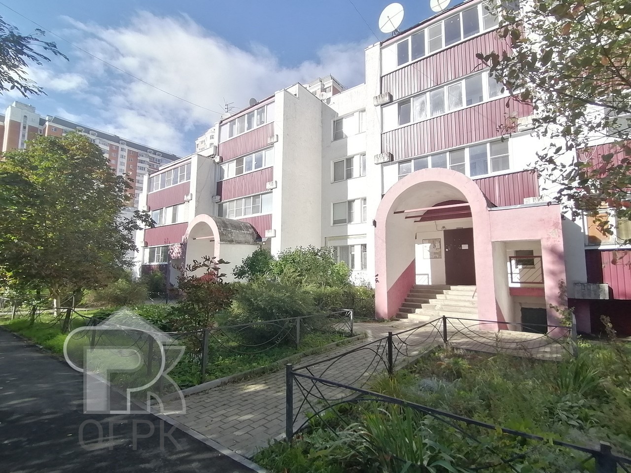 Купить 4-комнатную квартиру, №391828