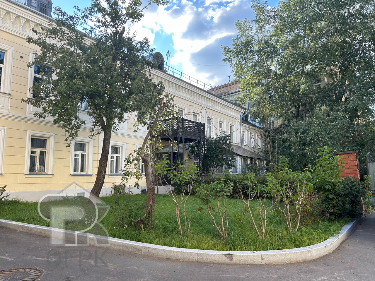 Купить 6-комнатную квартиру, №391096