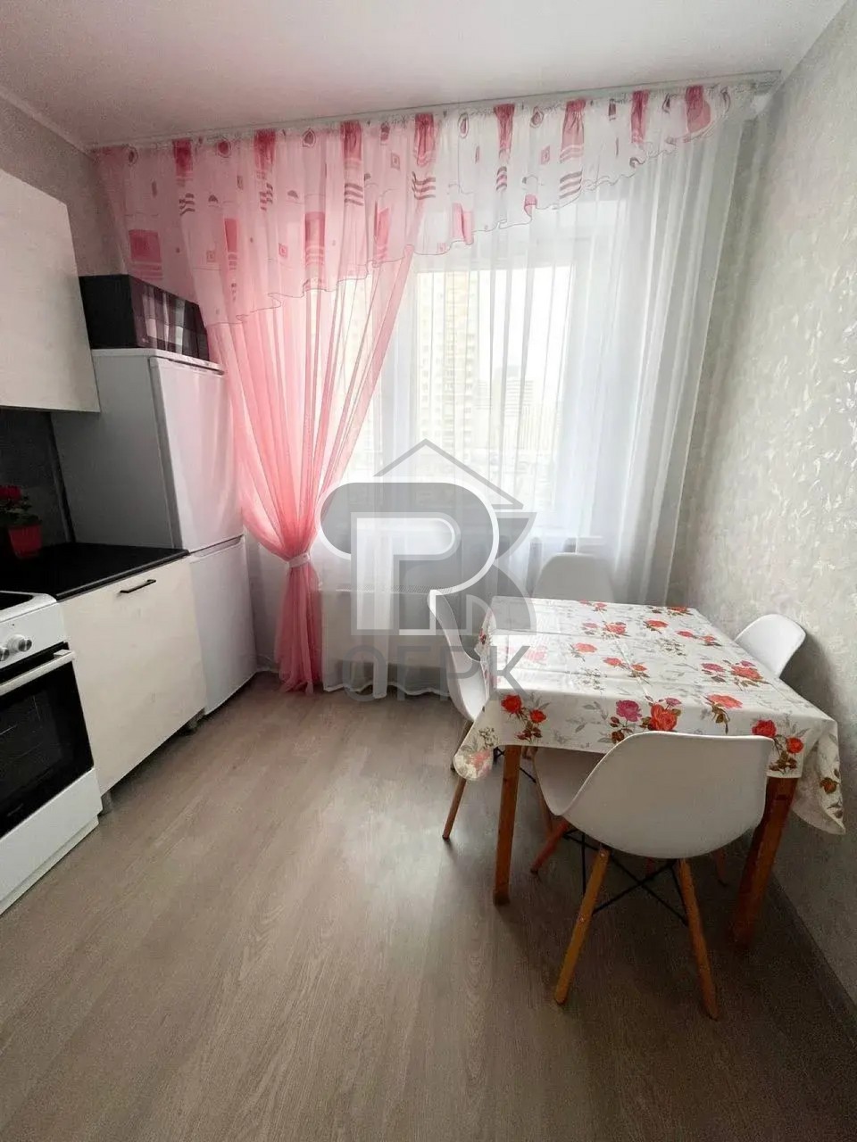 Купить 2-комнатную квартиру, №392471
